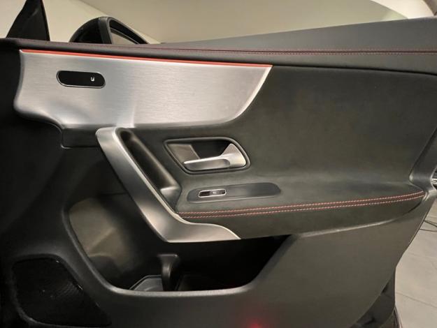 MERCEDES-BENZ CLA Coupé CLA 250 e Coupé AMG Line  