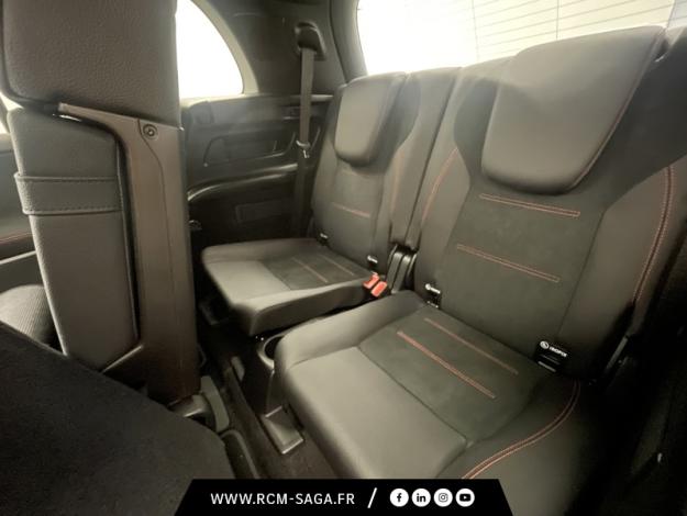 MERCEDES-BENZ GLB 200 d AMG Line  