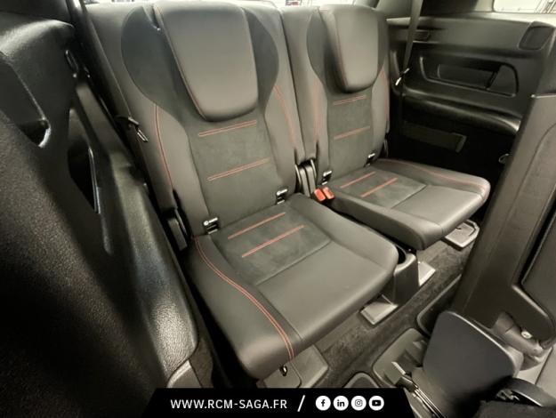 MERCEDES-BENZ GLB 200 d AMG Line  