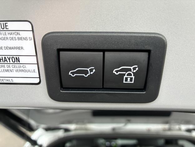 TOYOTA Yaris Cross Hybrid AWD-i Trail   