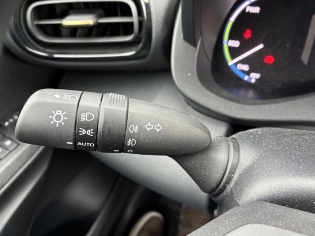 TOYOTA Yaris Cross Hybrid AWD-i Trail   