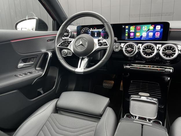 MERCEDES-BENZ Classe A 200 d Progressive Line  Classe A 200 d Berline Progressive Line