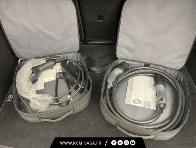 MERCEDES-BENZ GLA 250 e Hybrid EQ AMG Line  