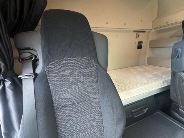 MERCEDES BENZ Actros ACTROS 5 - 1845 LS 4X2  1845 LS StreamSpace 2.30 + hydrauloque