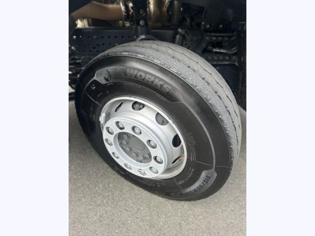 MERCEDES BENZ Actros ACTROS 5 - 1845 LS 4X2  1845 LS StreamSpace 2.30 + hydrauloque