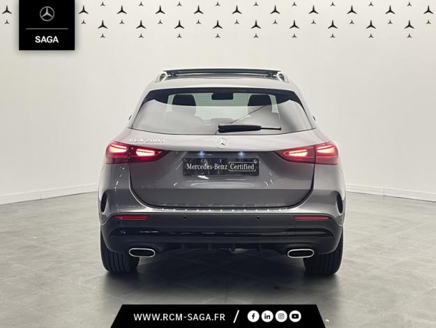 MERCEDES-BENZ GLA 200 d AMG Line  