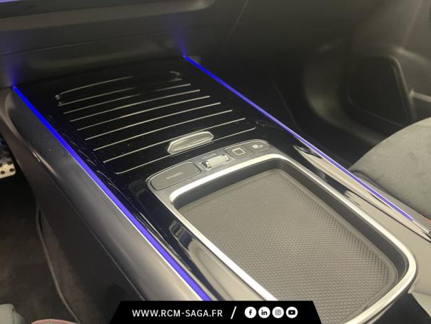 MERCEDES-BENZ GLA 200 d AMG Line  