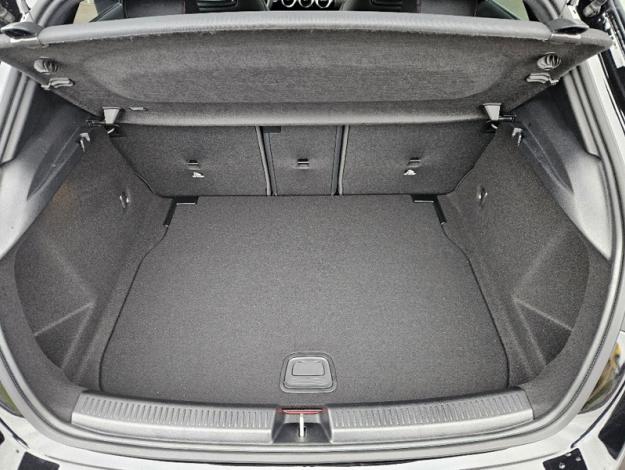 MERCEDES-BENZ Classe A 180 d AMG Line  Classe A 180 d AMG Line