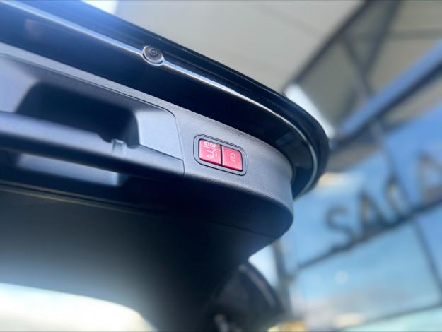 MERCEDES-BENZ EQA 250 AMG Line  EQA 250 AMG Line