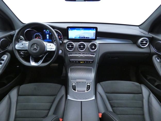 MERCEDES-BENZ GLC Coupé GLC 300de 4MATIC Coupé Business Line  