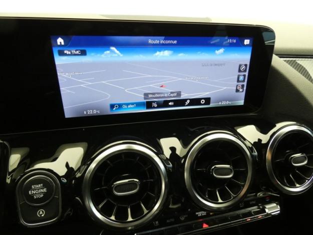 MERCEDES-BENZ GLA 200 d AMG Line  