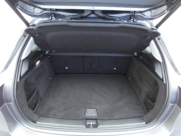 MERCEDES-BENZ Classe B 180 Business Line Edition  Classe B 180 Business Line Edition