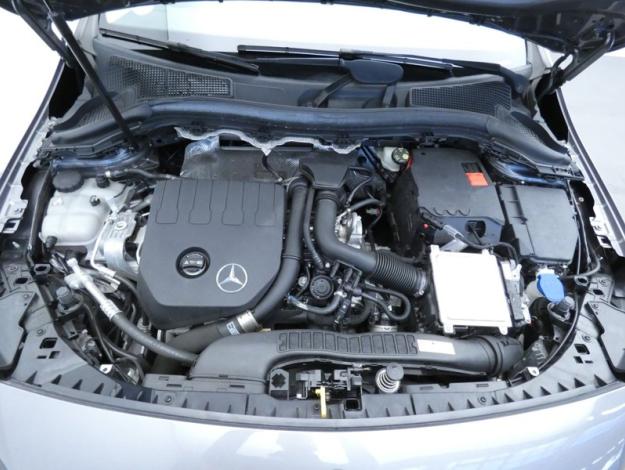 MERCEDES-BENZ Classe B 180 Business Line Edition  Classe B 180 Business Line Edition