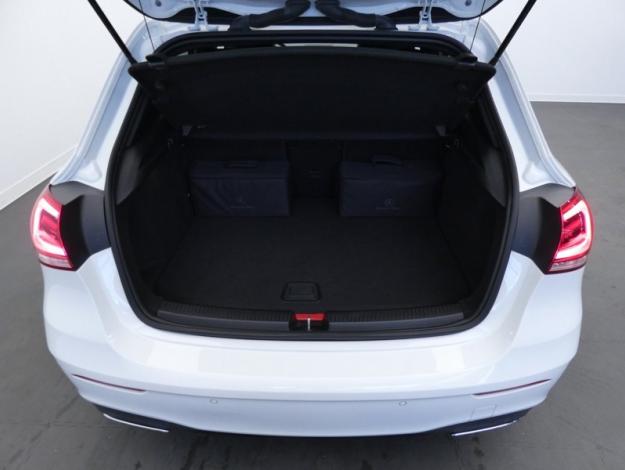 MERCEDES-BENZ Classe A 250 e AMG Line  