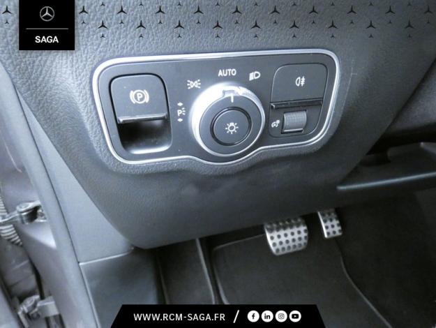 MERCEDES-BENZ GLA 200 d AMG Line  