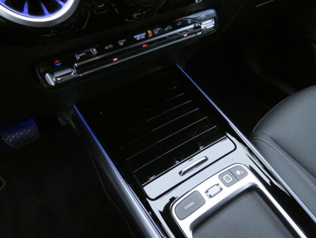 MERCEDES-BENZ GLA 250 e Hybrid EQ Progressive Line  