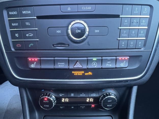 MERCEDES-BENZ GLA 220 d Fascination  