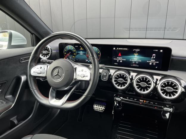 MERCEDES-BENZ Classe A 200 AMG Line  