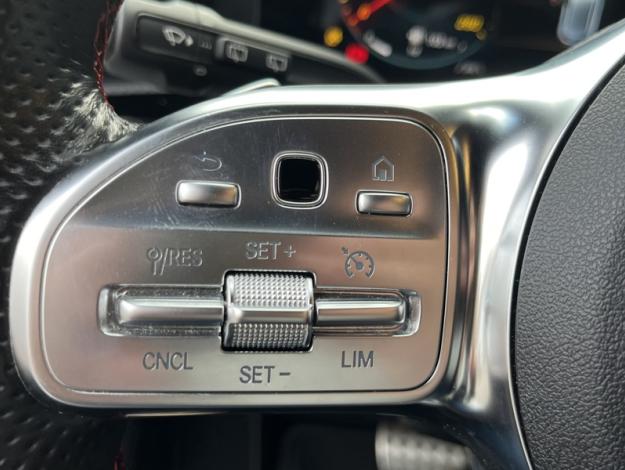 MERCEDES-BENZ Classe A 200 AMG Line  