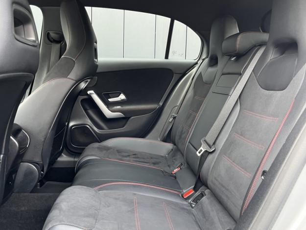 MERCEDES-BENZ Classe A 200 AMG Line  