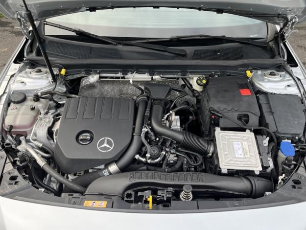 MERCEDES-BENZ Classe A 200 AMG Line  