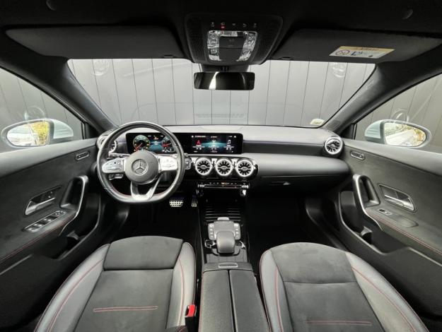 MERCEDES-BENZ Classe A 200 AMG Line  