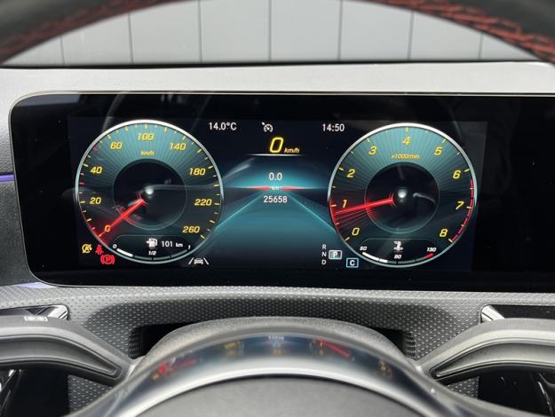 MERCEDES-BENZ Classe A 200 AMG Line  