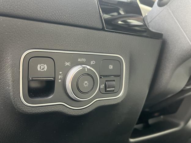 MERCEDES-BENZ Classe B 180 d AMG Line Edition AMG Line 