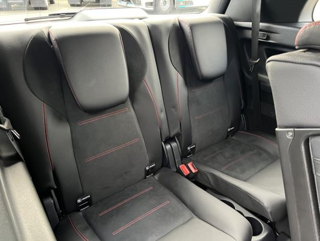 MERCEDES-BENZ GLB 220 d 4MATIC AMG Line  