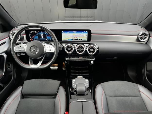 MERCEDES-BENZ CLA Shooting Brake CLA 180 d Shooting Brake AMG Line  