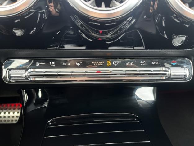 MERCEDES-BENZ CLA Shooting Brake CLA 180 d Shooting Brake AMG Line  