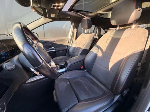 MERCEDES-BENZ GLA 200 d AMG Line  GLA 200 d AMG Line