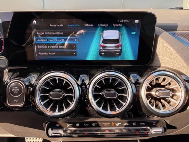 MERCEDES-BENZ GLA 200 d AMG Line  GLA 200 d AMG Line