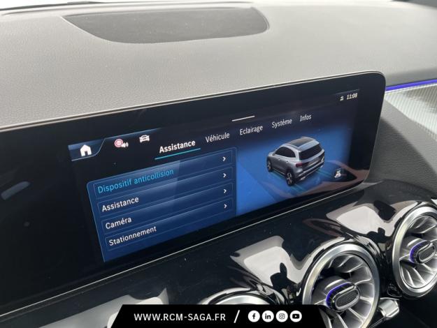 MERCEDES-BENZ GLA 200 d AMG Line  