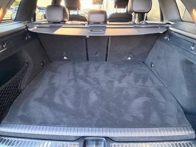 MERCEDES-BENZ GLC SUV GLC 300de 4MATIC SUV AMG Line  