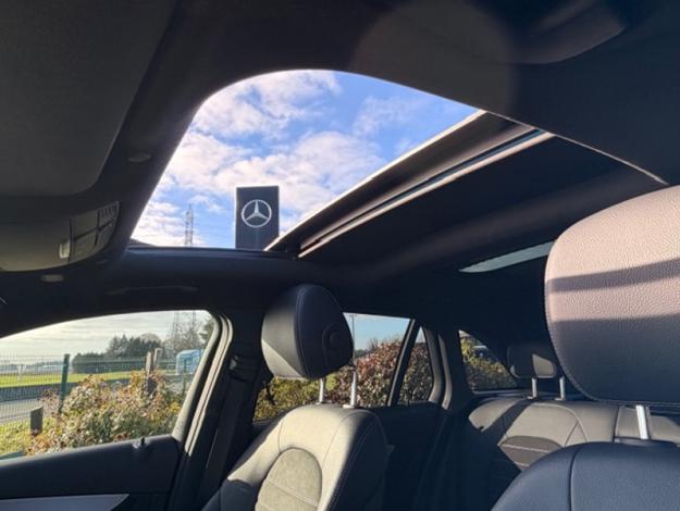 MERCEDES-BENZ GLC SUV GLC 300de 4MATIC SUV AMG Line  