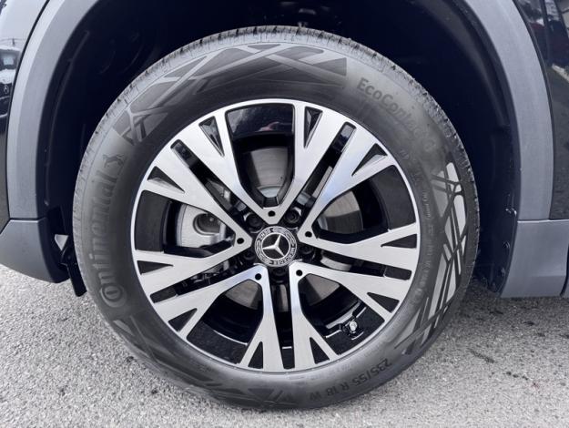 MERCEDES-BENZ GLA 250 e Hybrid EQ Business Line  GLA 250 e Hybrid EQ Business Line