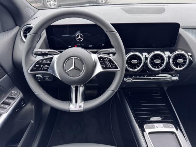 MERCEDES-BENZ GLA 250 e Hybrid EQ Business Line  GLA 250 e Hybrid EQ Business Line