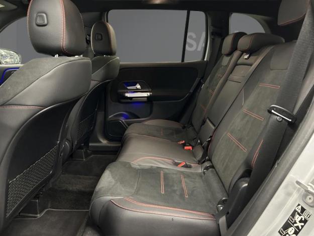 MERCEDES-BENZ GLB 200 d  