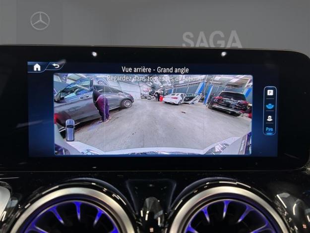 MERCEDES-BENZ GLB 200 d  