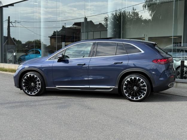 MERCEDES-BENZ EQE SUV 350+ AMG Line Toit Pano Burmester  