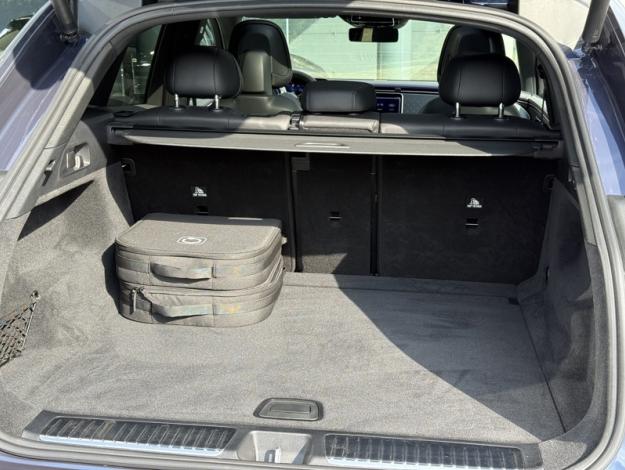 MERCEDES-BENZ EQE SUV 350+ AMG Line Toit Pano Burmester  