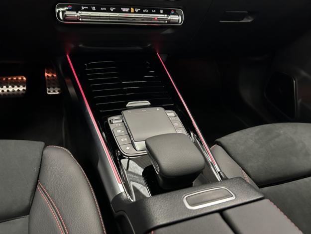 MERCEDES-BENZ EQB 300 4M AMG 7 places Toit Pano  