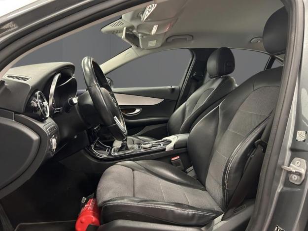 MERCEDES-BENZ C 180 d Berline Avantgarde  