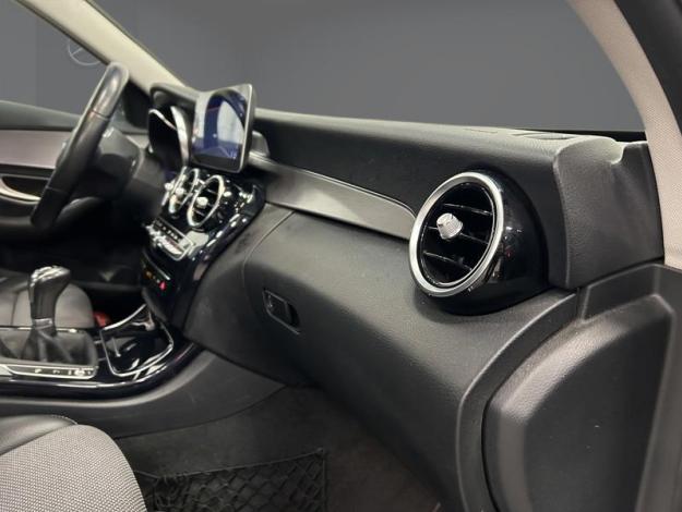 MERCEDES-BENZ C 180 d Berline Avantgarde  