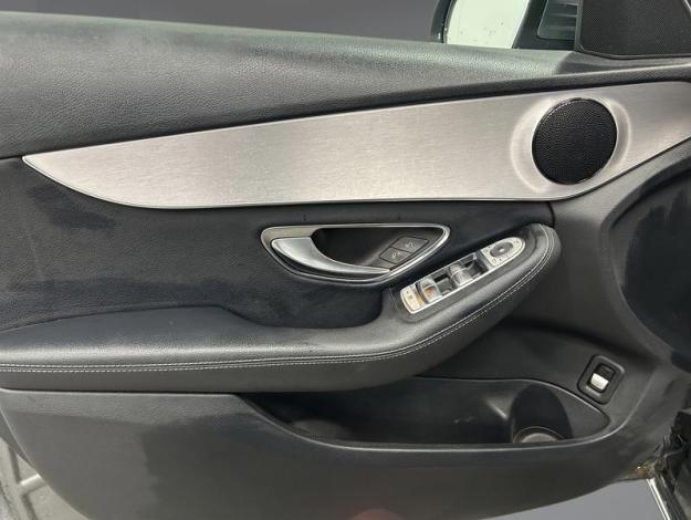 MERCEDES-BENZ C 180 d Berline Avantgarde  