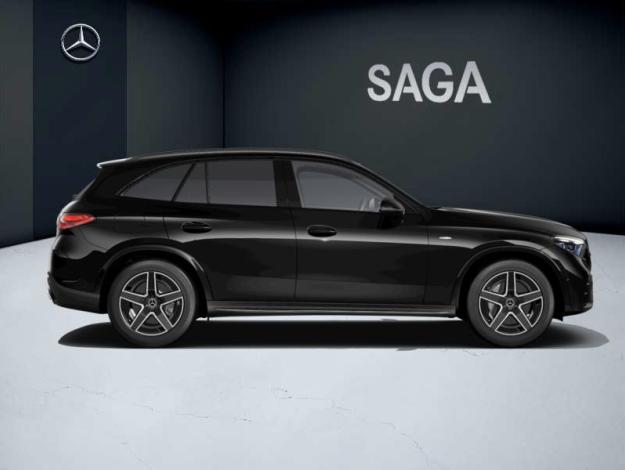 MERCEDES-BENZ GLC 300 de   4MATIC AMG Line