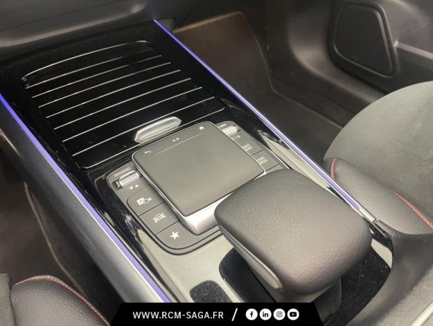 MERCEDES-BENZ GLA 200 d AMG Line  