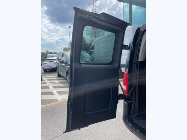 MERCEDES-BENZ Vito eVito 129 Tourer PRO Long