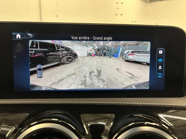 MERCEDES-BENZ A 180 Luxury Line  